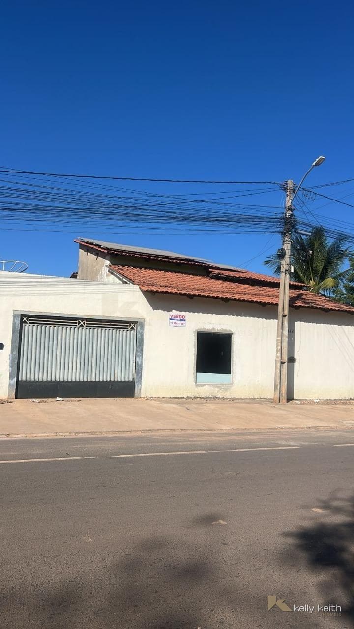 Casa à venda no Centro de Luís Eduardo Magalhães — foto 2 de 13