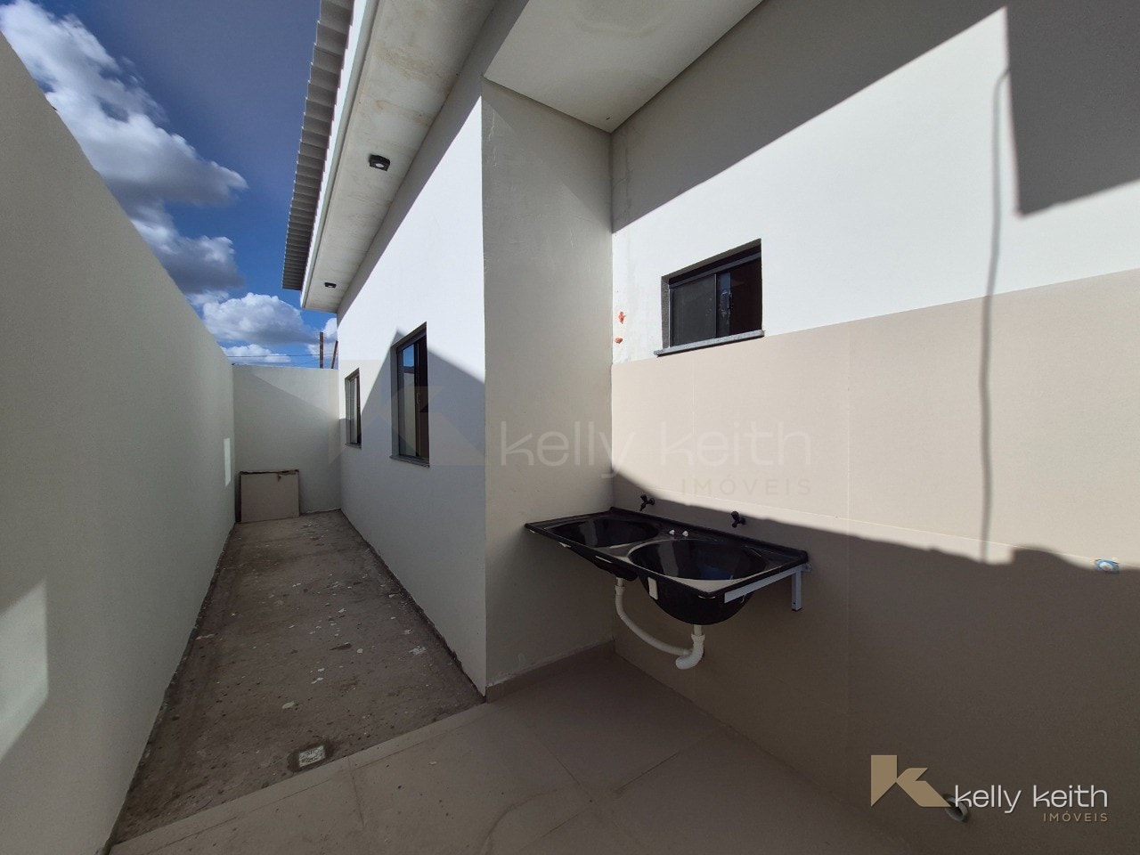 Casa Nova no Bairro Universitário em Luís Eduardo Magalhães — foto 5 de 8